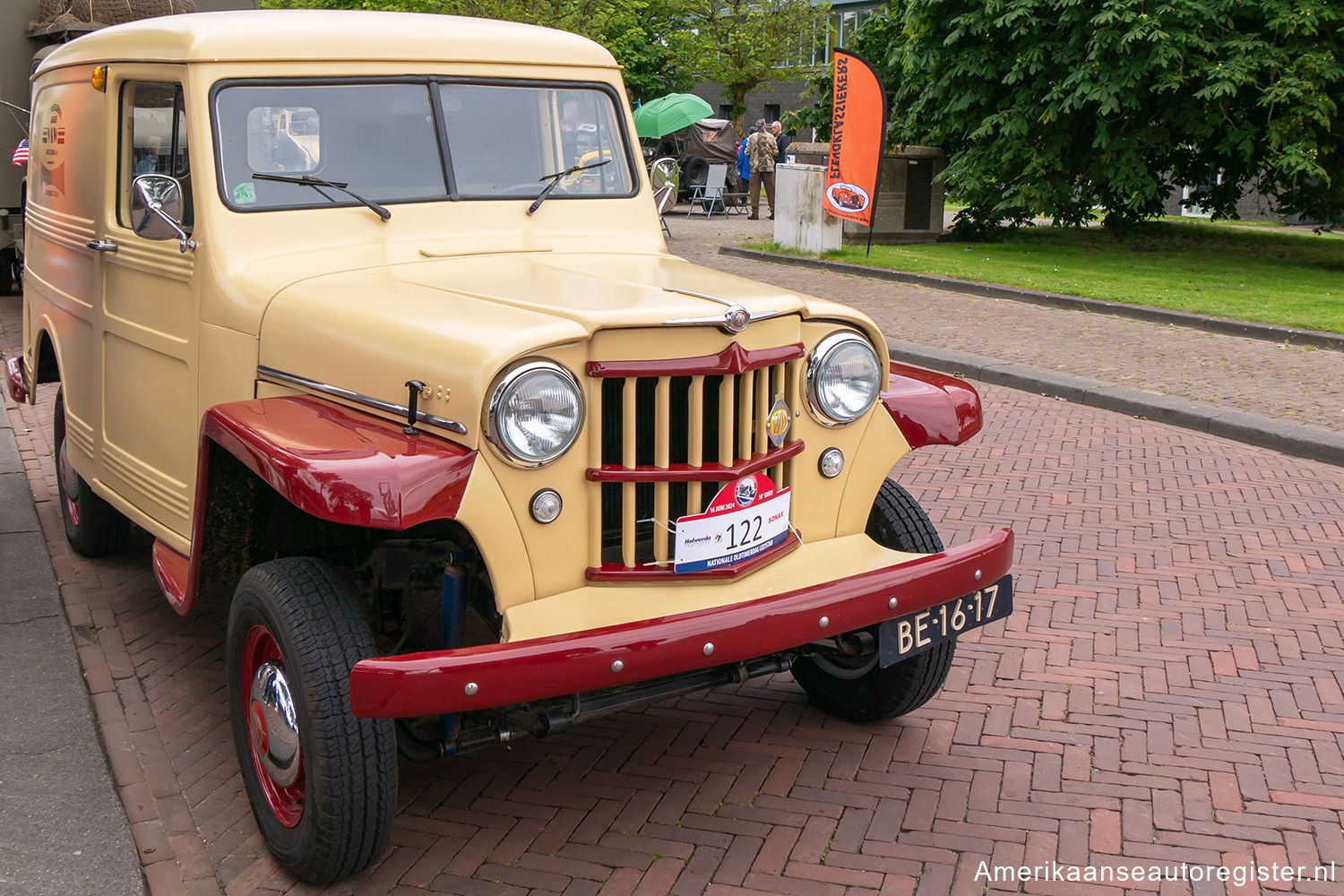 Jeep Willys Station Wagon uit 1953